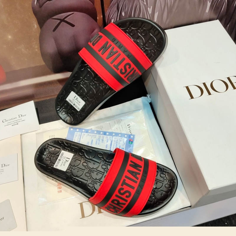 ch**an D*or slippers